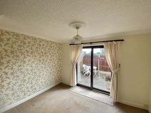 Dining Room- click for photo gallery
